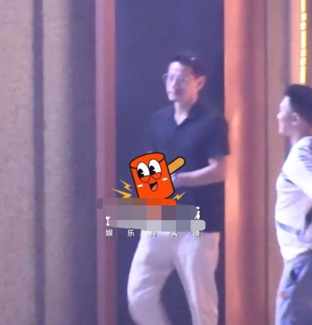 网络用语吃瓜是性暗示吗,网络用语吃瓜是什么意思