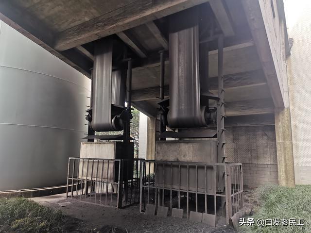 破碎机进料计设计
