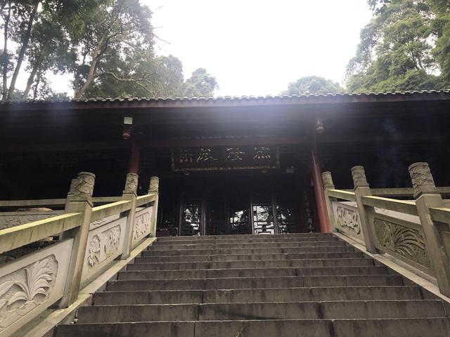 一不小心又成了夜遊~周末街子古鎮康道徒步到光嚴禅院~腳都走麻了