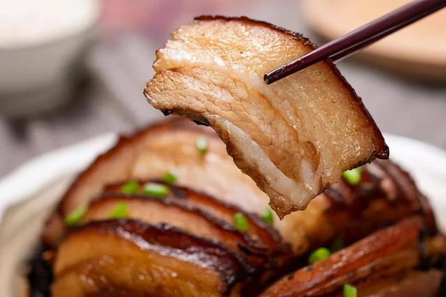 尿酸高，不能吃“羊肉”？医生：牢记“3少吃，4不喝”，对肾好