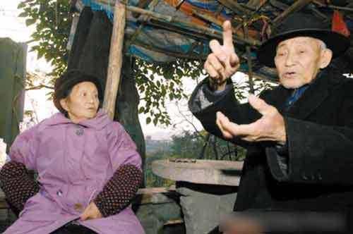 惊世传奇：夫妇失散60年，再婚后发现对方竟是原配，余生相伴12年