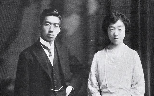 1978年日本记者刁难：钓鱼岛属于哪国，邓小平巧妙应答令人佩服