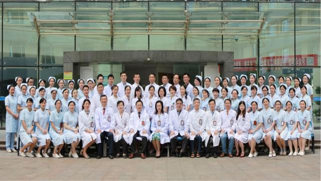 同心抗“疫情”，关怀显温情！南昌大学二附院肿瘤科关爱患者纪实