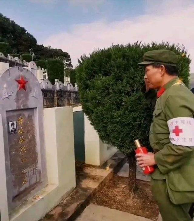 84年，我军干部在前线被越军特种兵军截杀，以1敌4身中十多刀牺牲