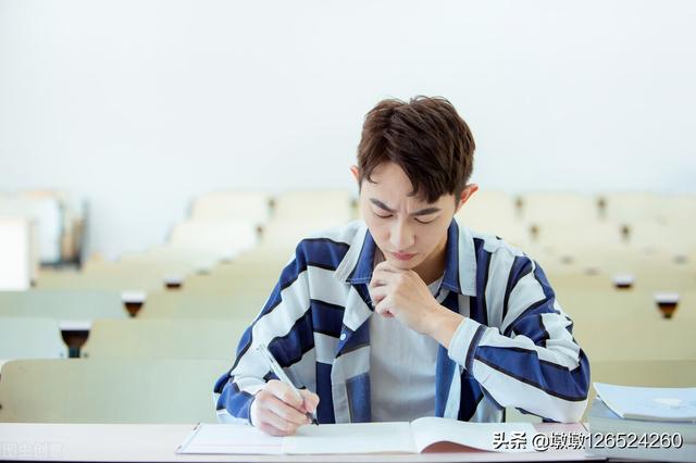 我的青春我做主，一个不正常的自我介绍