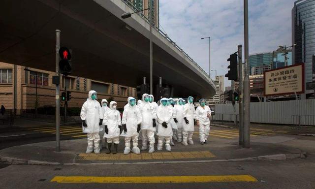 香港约3万病人等入院，李嘉诚捐4千万后，收租大王陈启宗也出手