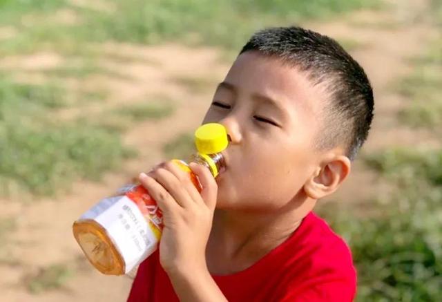 细嚼慢咽与狼吞虎咽的人差别在哪里？你属于哪种？