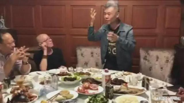 这场争论的结果，将是联想高层降点薪，司马南少发声？