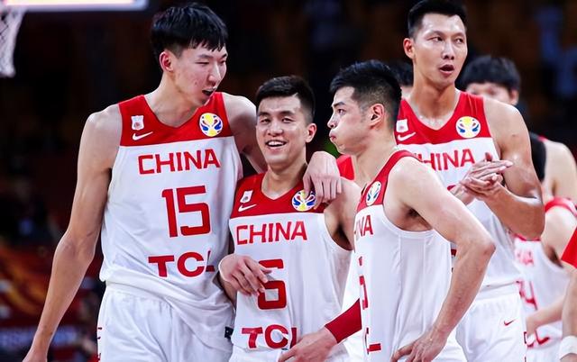 连续收获2个CBA第二，与MVP失之交臂！国家队主力控卫拿国足开涮