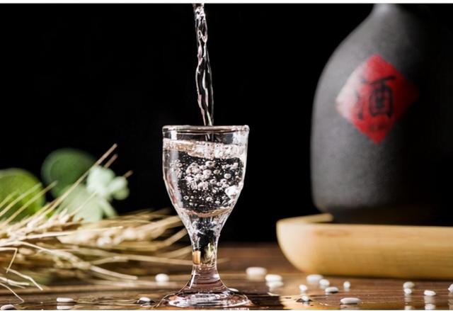 每天晚上都要喝二两白酒，对身体有好处吗？是时候说清楚了