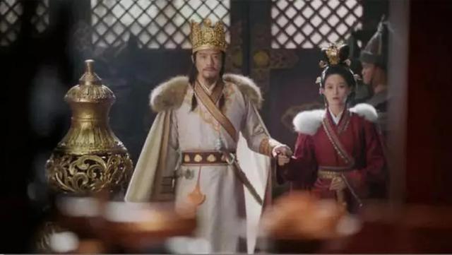 辽国皇后述律平，亲自上阵，带领儿子的军队攻打亲孙子