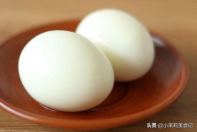 期末孩子学习忙，7种“护眼”食物要多吃，对眼睛好，营养还便宜