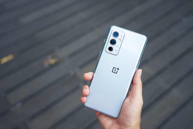 一加式的匠人精神：两大独家玻璃工艺大揭秘