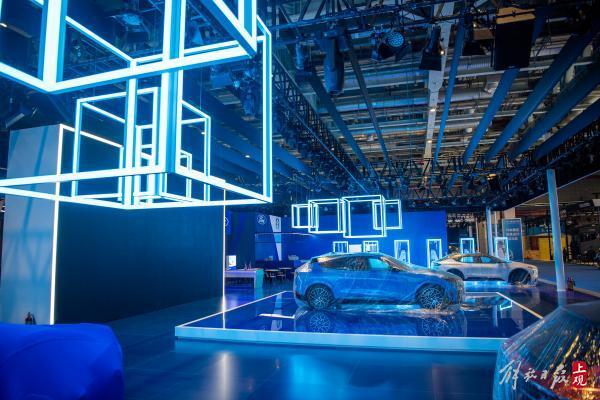 进博会汽车馆亮点抢先看：自动驾驶卡车和多功能救援车，全是高科技……