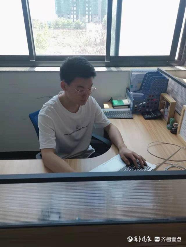 想成为下一个李佳琦？双十一当天，山东这个电商科班生赚了上百万