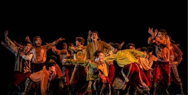 东北秧歌上身动律组合民族民间舞阳光下的麦盖提夺冠