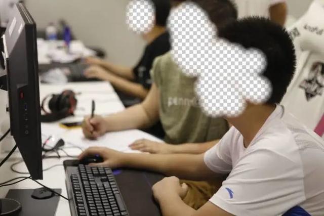 网瘾少年训练营(网瘾少年)(图8)