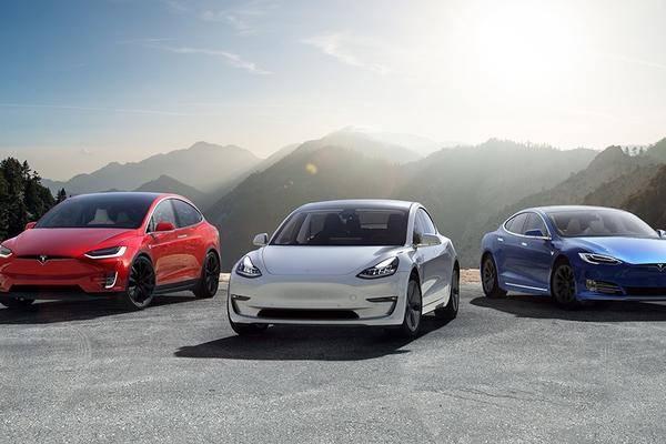 等等党的悲剧.....没想到，特斯拉 3 又宣布涨价