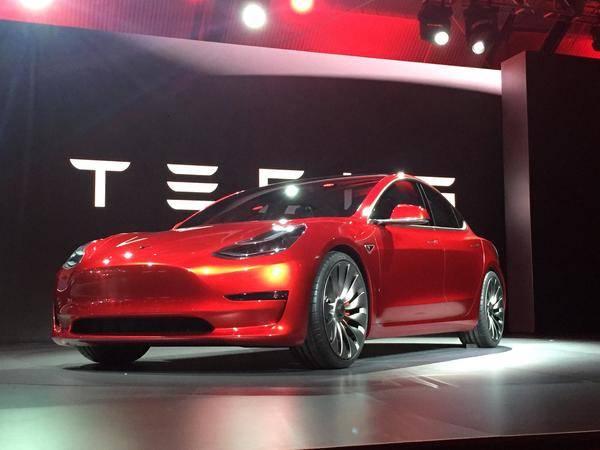 等等党的悲剧.....没想到，特斯拉 3 又宣布涨价