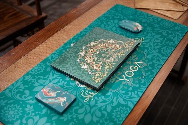 联想×敦煌博物馆联名推出多款定制新品 用敦煌IP引领国潮范