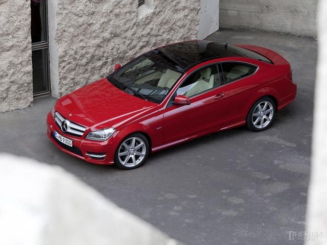 奔驰c230老款(奔驰c230两门版老款)