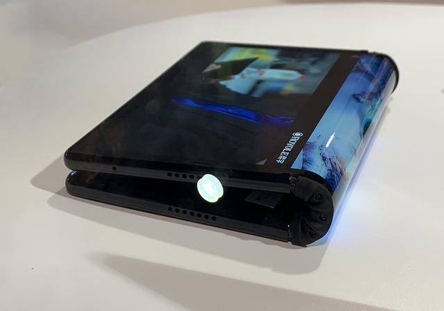 一线｜柔宇科技：至暗时刻 路在何方？