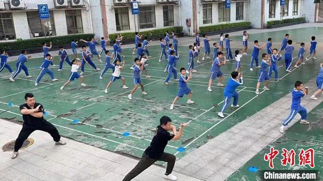 中华武术展工程少林螳螂拳