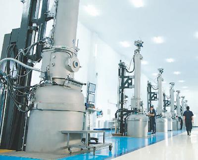 中国“小巨人”进入全球产业链