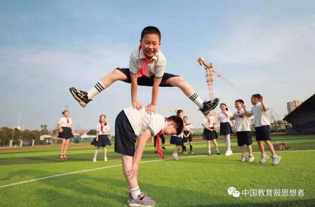 巴中鹅卵石破碎制砂机多少钱