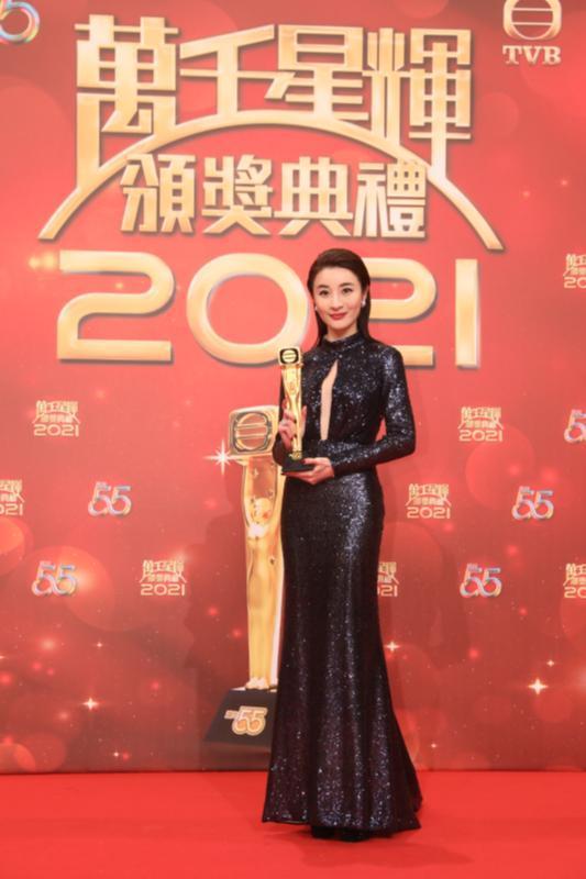 TVB颁奖典礼2021：嘉宾比获奖者更有看头，新任高层曾志伟是“隐形主角”