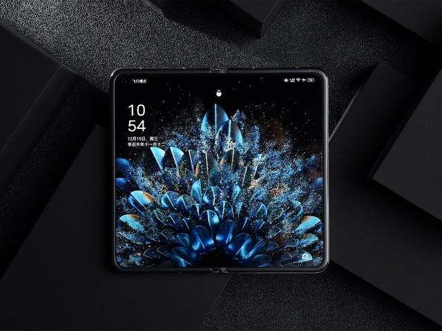 四款折叠屏手机推荐 最低还不到一部iPhone 13 Pro的价钱