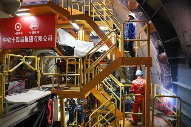 河南展砾拆迁工程公司