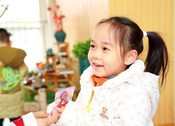 郑东新区普惠路第一幼儿园：春启希望迎开学 虎虎生威向未来