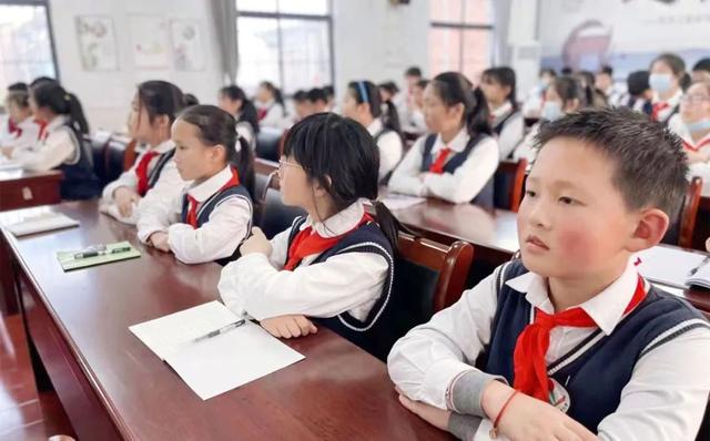 正式开课 | 溧阳法院：2022年“延时‘法’课堂 护航‘他’成长”开启新学期第一课