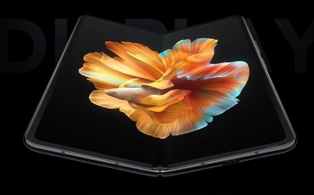 四款折叠屏手机推荐 最低还不到一部iPhone 13 Pro的价钱