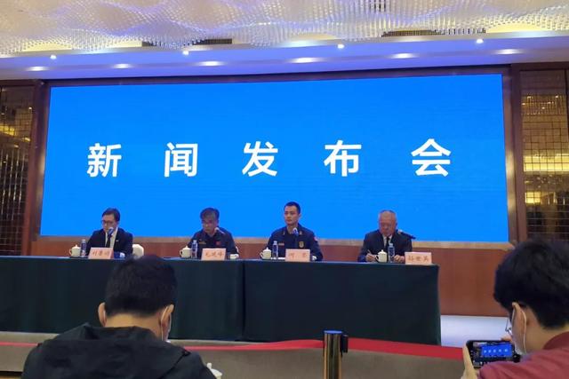 一夜过去，东航客机坠毁事故有这些最新情况