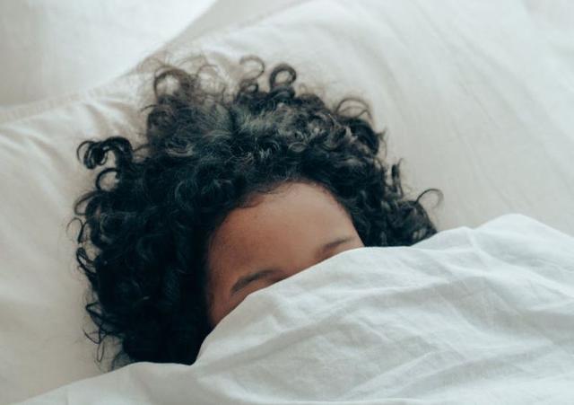 睡不着？睡不好？11条小妙招助你今晚好眠