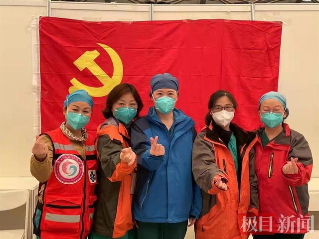 “鄂”来守“沪”|协和医疗队入驻上海新国博方舱医院，极目新闻开通援沪前线直播