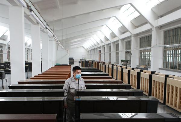 “中国造”钢琴是怎样炼成的？——国产钢琴装配师的故事