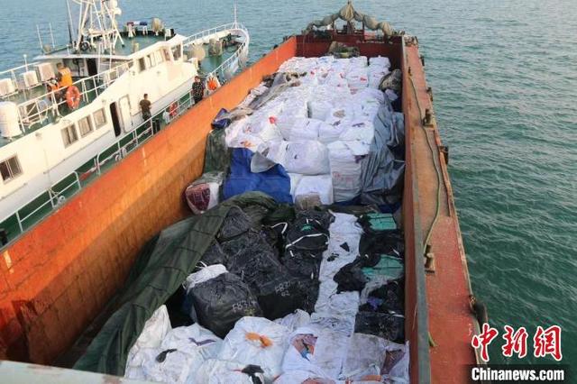 最近几天的重大新闻，广东海警局近一个月来查获多起违法案 查获走私冻品达千万元
