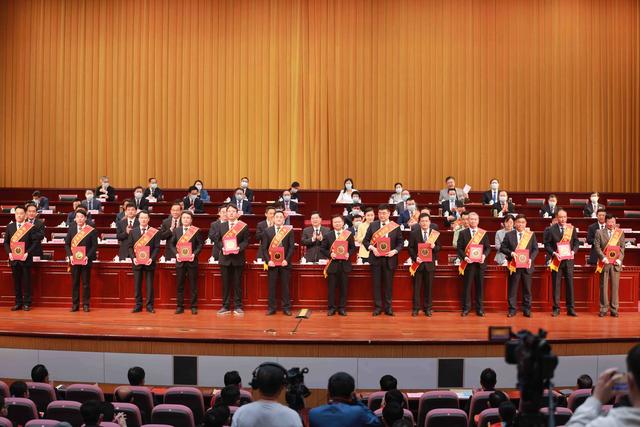 2021年度高质量发展综合绩效考核暨优化营商环境工作大会召开