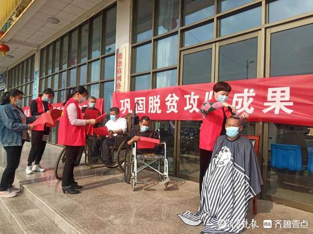 新时代文明实践丨楼德镇开展“全国助残日”宣传活动