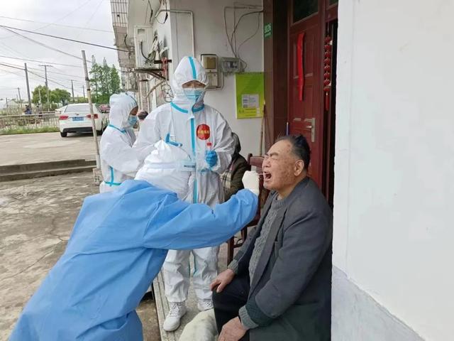 星火成炬，致敬每一道“平凡微光”丨奋斗者•正青春