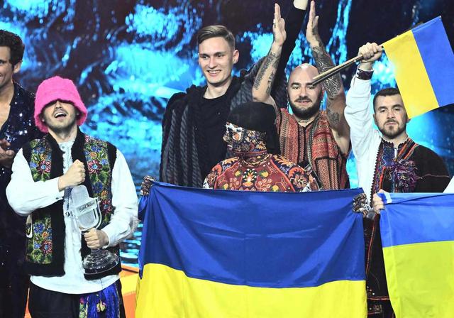 烏克蘭樂團贏得歐洲歌唱大賽冠軍，澤連斯基發文：“我們的音樂征服了歐洲”