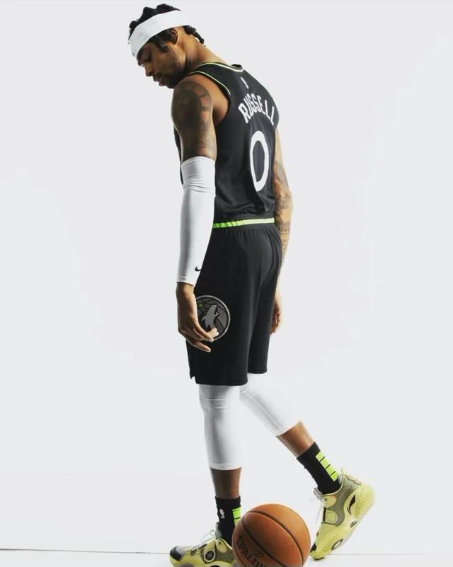 李宁高颜值的篮球鞋（李宁篮球鞋颜值最高的是哪双鞋）