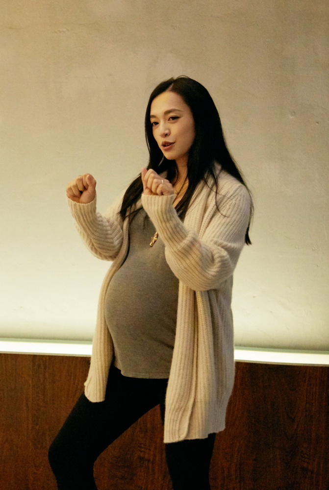 姚晨挺大肚唱跳,周星驰,徐克呆萌伴舞!宣传《西游伏妖篇》