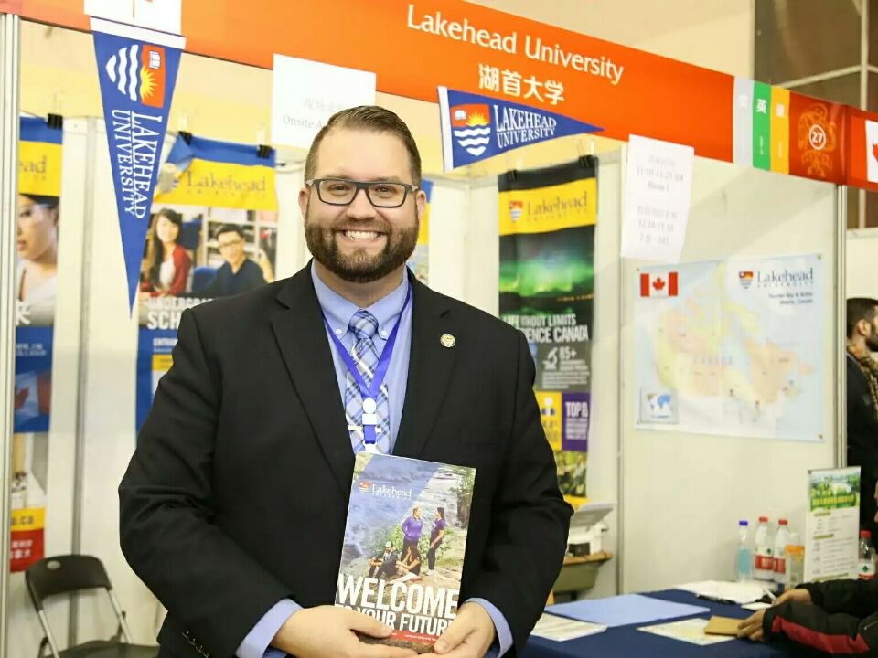 天津泰达枫叶国际学校隆重举行第十二届枫叶国际教育博览会