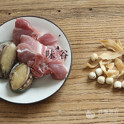 鮑魚湯的做法,鮑魚湯的家常做法