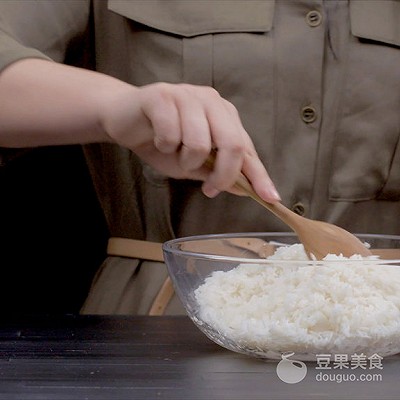 生炒糯米飯,生炒糯米飯的正宗做法