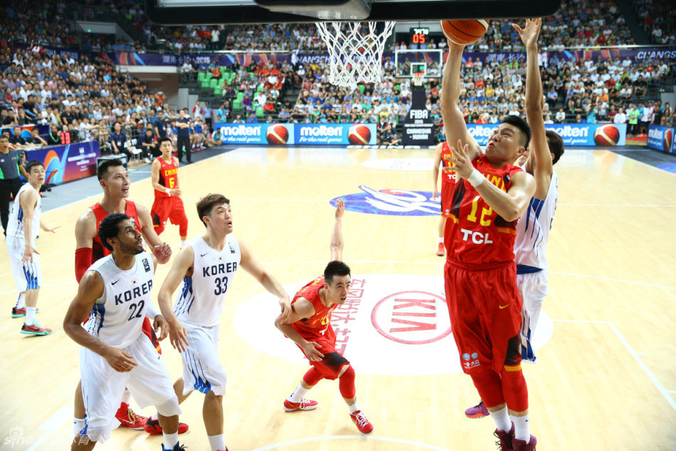 韩国为什么没有nba球员(为什么韩国篮球这几年战绩不错却连nba的边都没摸到？)